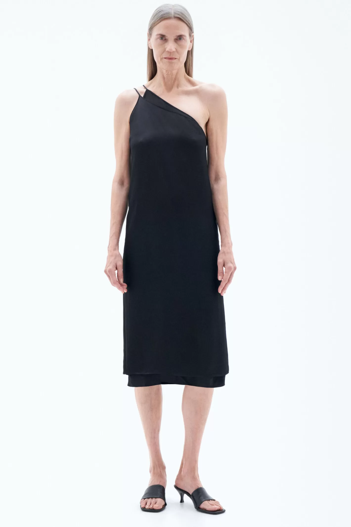 Filippa K Asymmetric Seersucker Dress Black-Woman Dresses