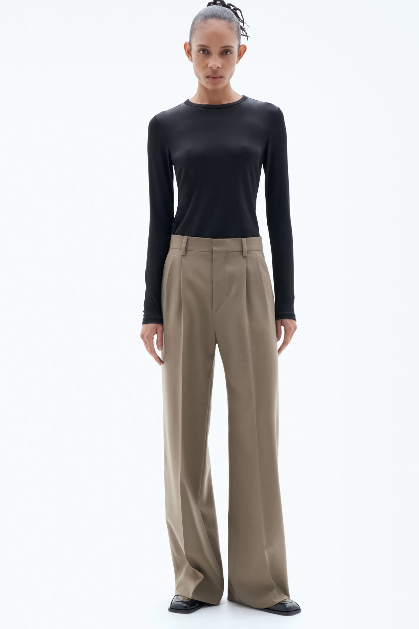 Filippa K Darcey Wool Trousers Nougat-Woman Tailoring | Trousers