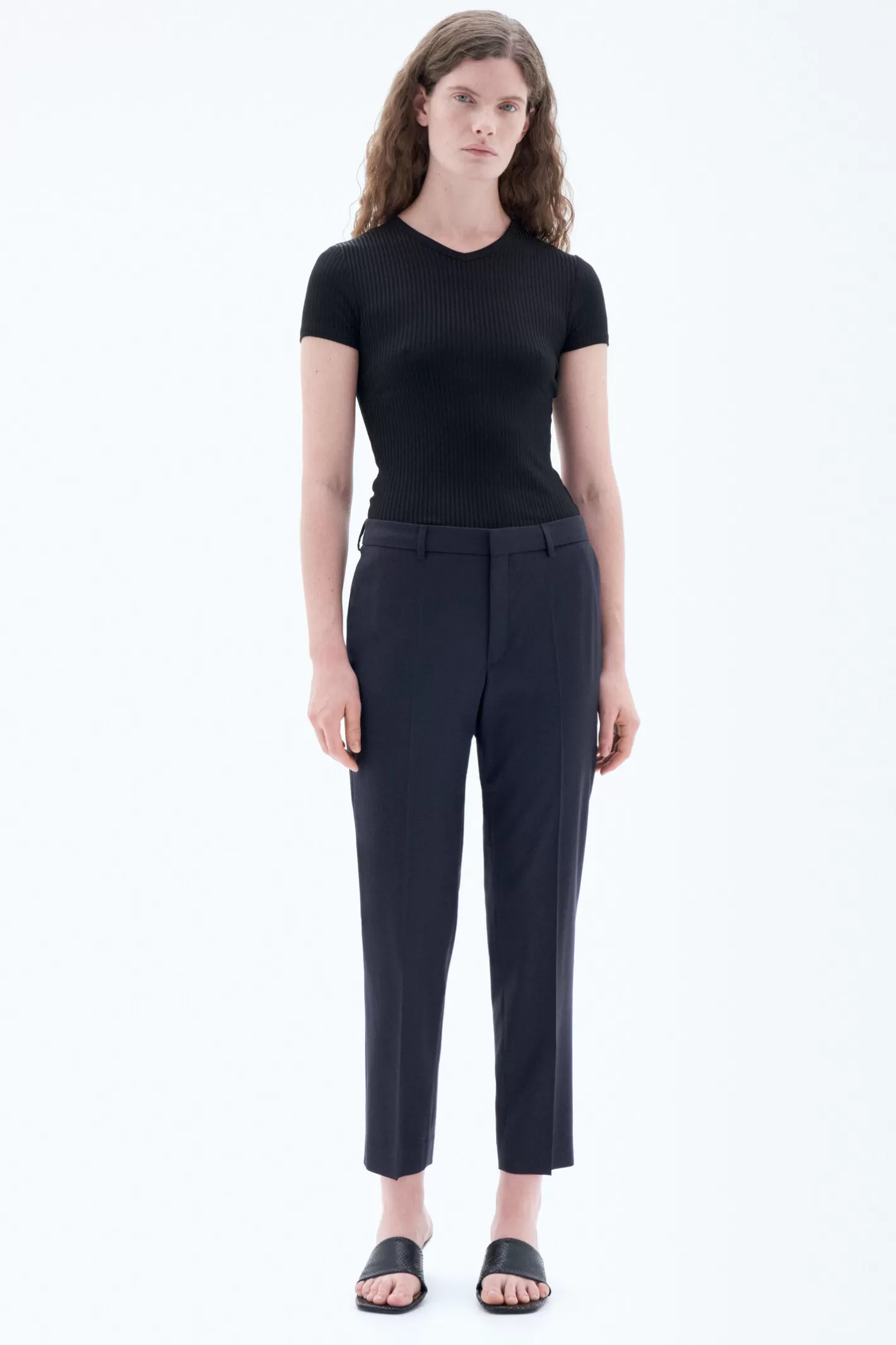 Filippa K Emma Cropped Cool Wool Trousers Dark Navy-Woman Tailoring | Trousers