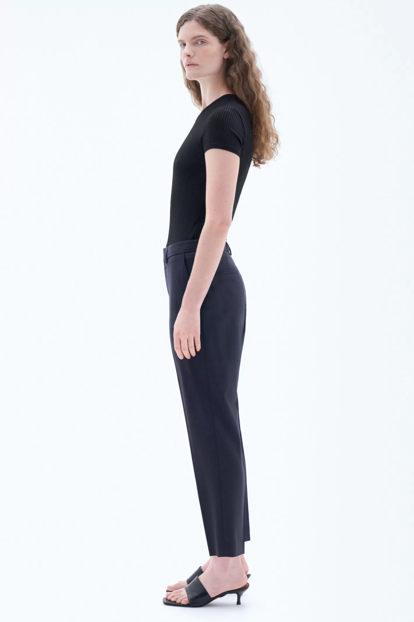 Filippa K Emma Cropped Cool Wool Trousers Dark Navy-Woman Tailoring | Trousers