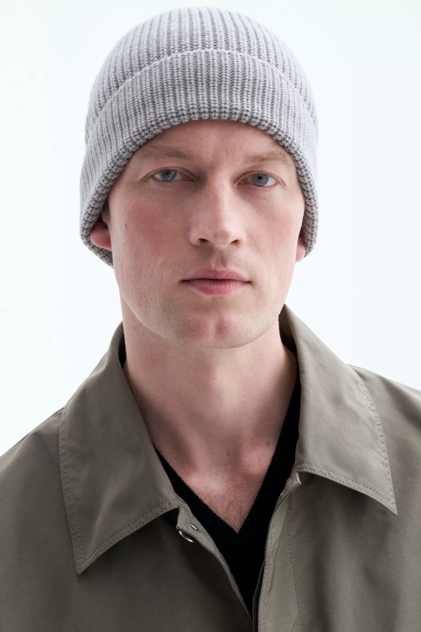 Filippa K Eric Hat Light Sage-Man Hats & Scarves