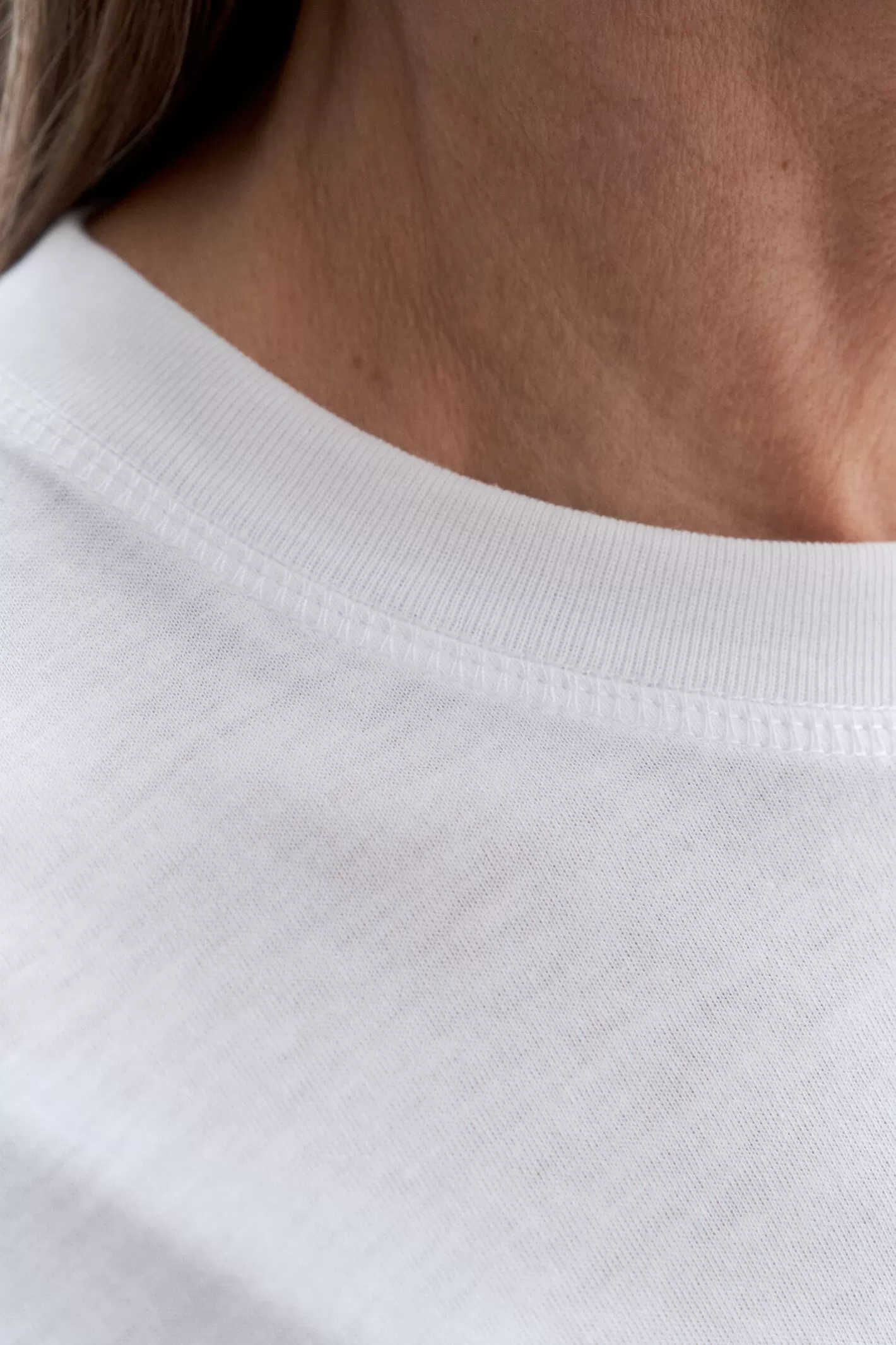 Filippa K Loose Fit Tee White-Woman Tops