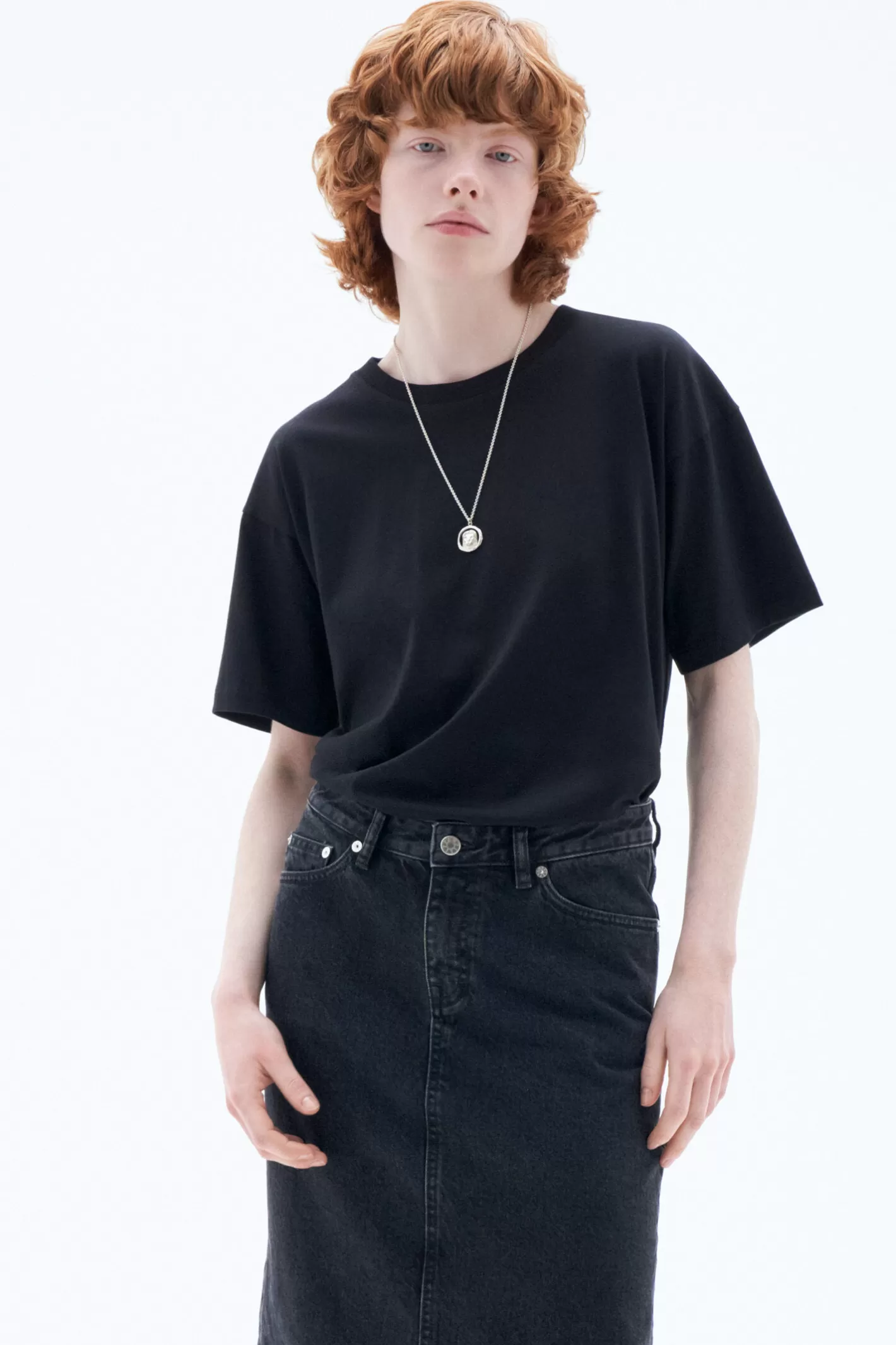 Filippa K Loose Fit Tee Black-Woman Tops