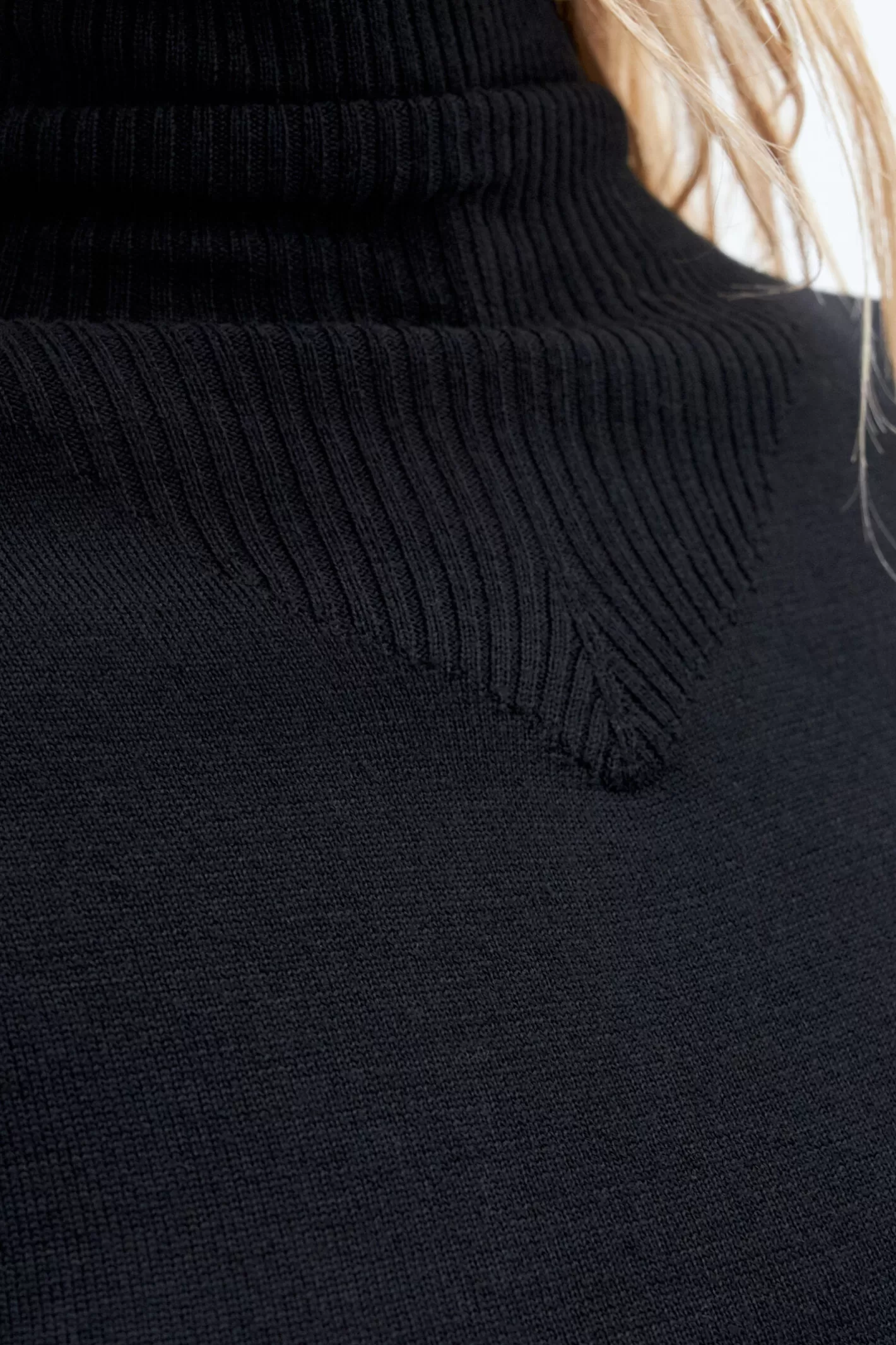 Filippa K Merino Turtleneck Sweater Black-Woman Bestsellers | Knitwear