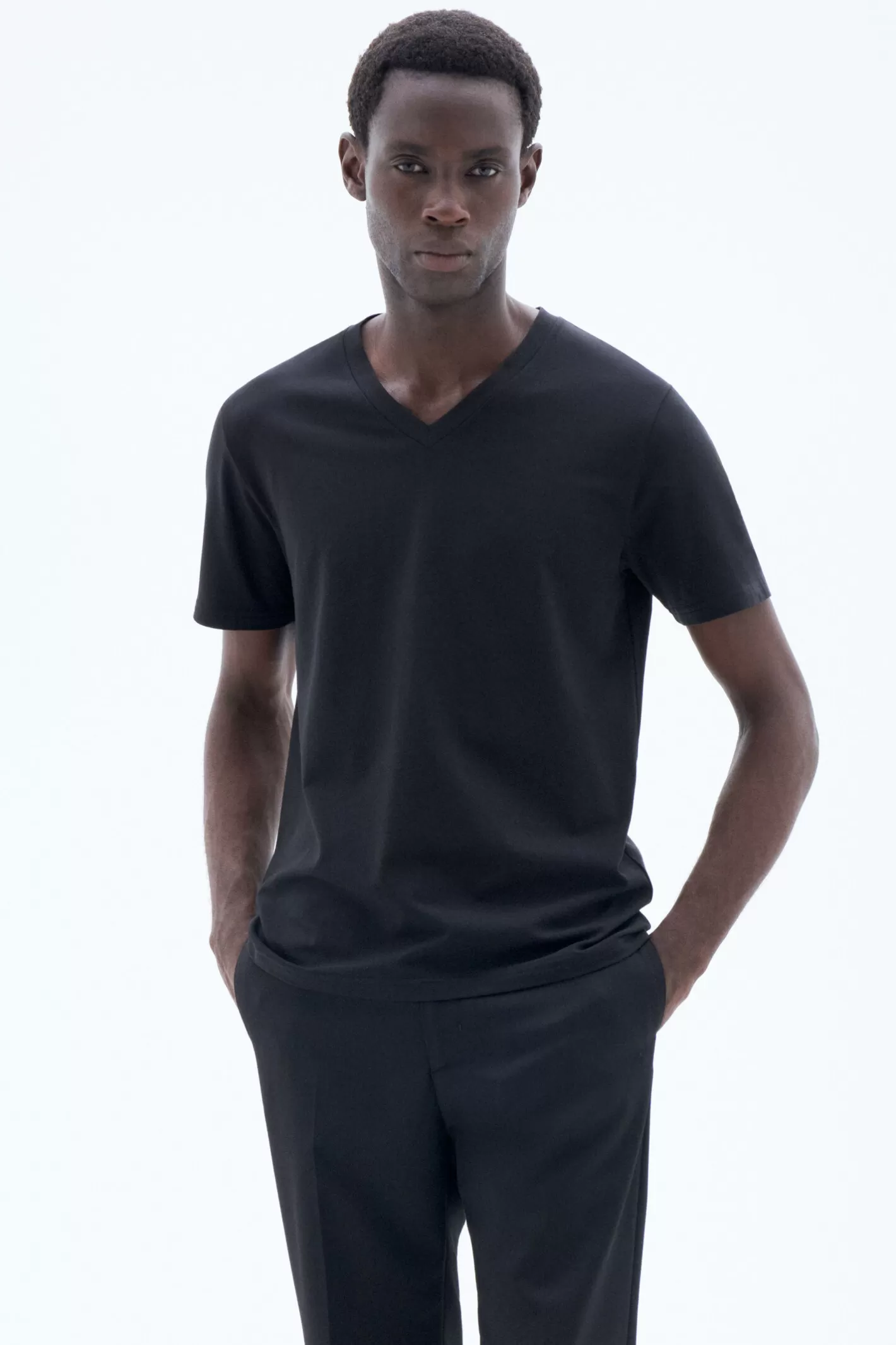 Filippa K Stretch V-Neck Tee Black-Man T-Shirts