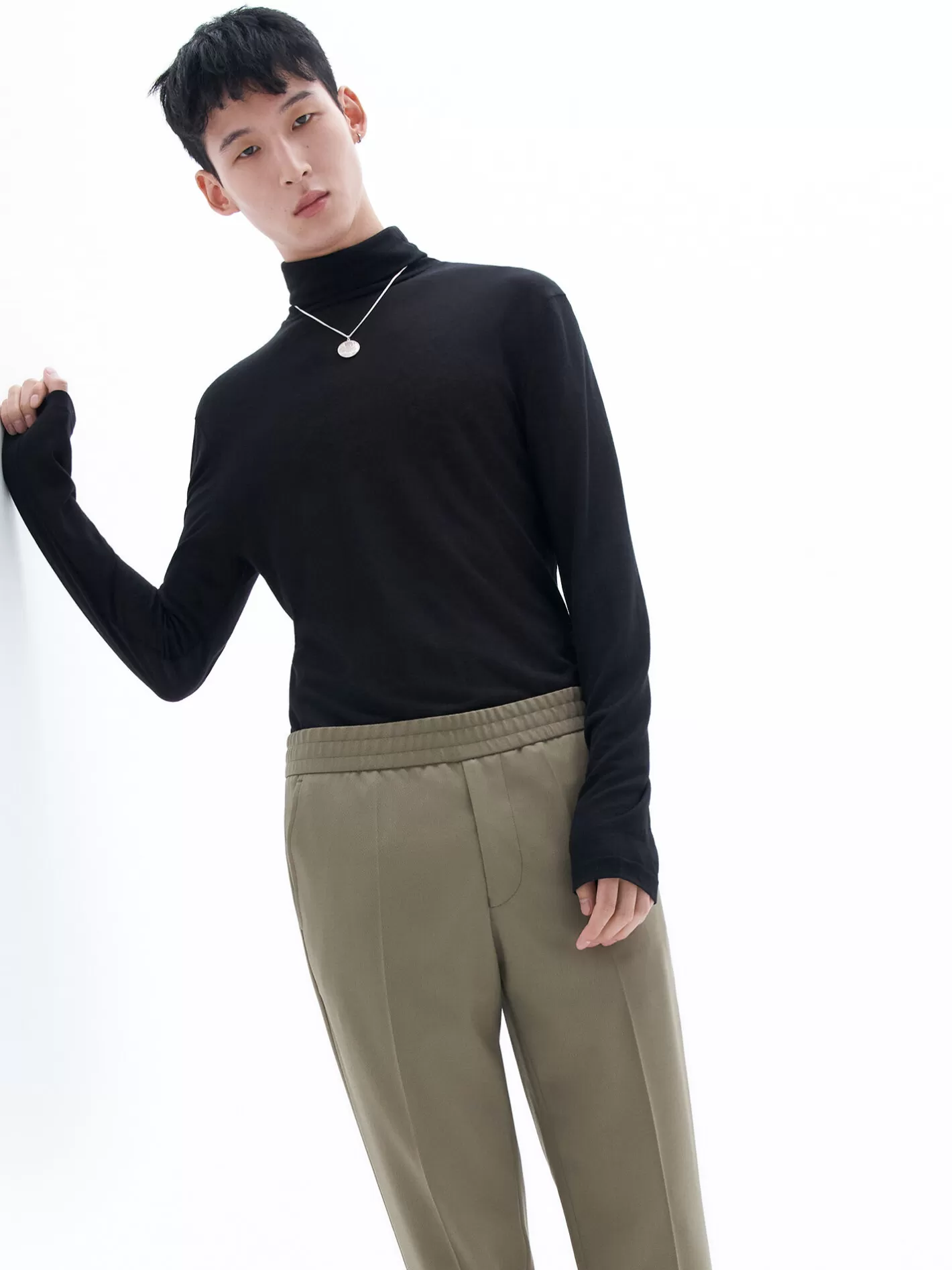 Filippa K Terry Cropped Trousers Khaki Green-Man Trousers