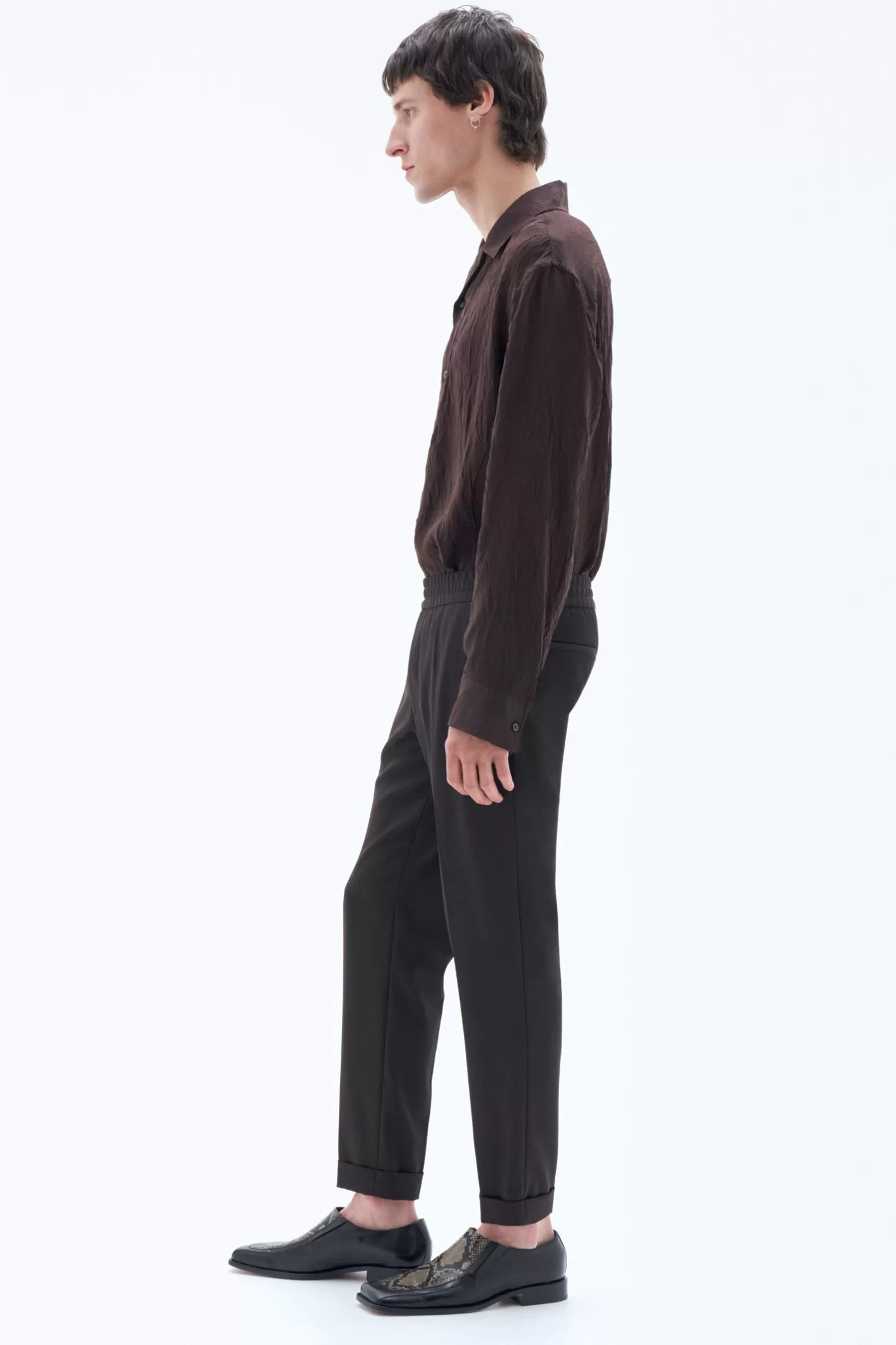 Filippa K Terry Cropped Trousers Dark Brown-Man Trousers